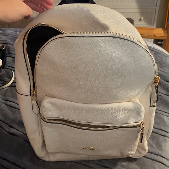 Coach backpack - Picture 2 of 3